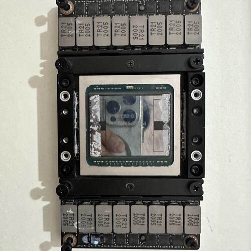 议价V100 SX Tesla 计算卡 NVIDIA 原厂含税专票维修
