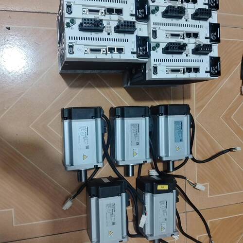 议价MCDLN35NE MHMJ082P1S 松下伺服电机 工控驱动部件维修