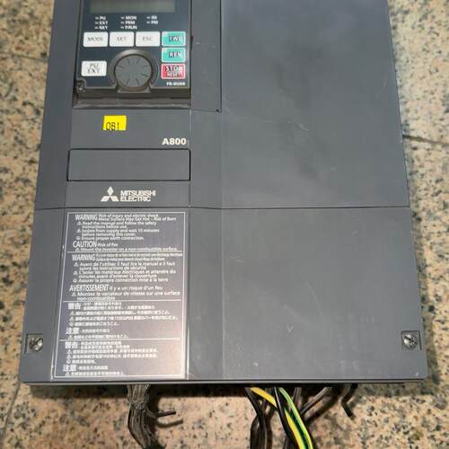 议价FR-A840-00170-2-60 变频器 A800系列工业调速装置维修