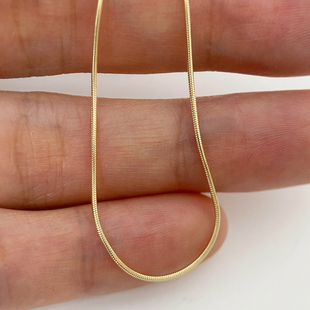 HETAO荷桃细腻美好丝绒金线蛇骨链手链0.7mm宽18k金彩金素金首饰