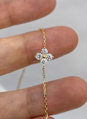 HETAO荷桃经典优雅四叶草40分培育钻D色vs-vvs级别18k金彩金手链