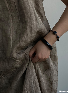 天然黑玛瑙手镯复古女通勤极简