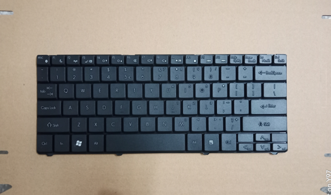 RTDPART适用于 技嘉GIGABYTE Q1105 Q1105M 全新黑色笔记本键盘