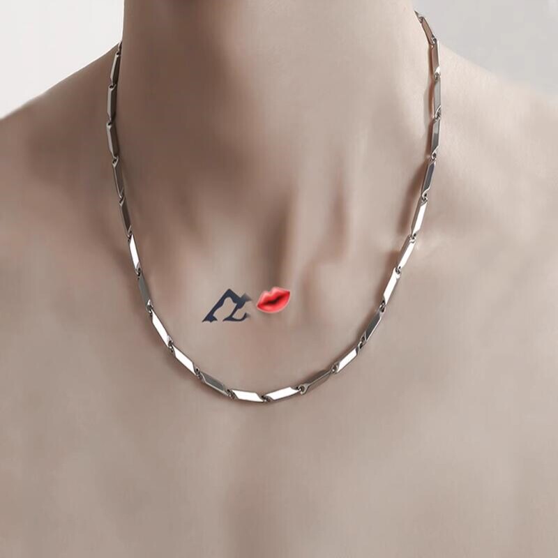 项链男款潮锁骨链男生古巴瓜子链男百搭轻奢高级感痞帅毛衣链配饰