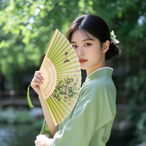 扇子古风折扇中国风舞蹈跳舞儿童夏季汉服旗袍水墨画折叠男女耐用