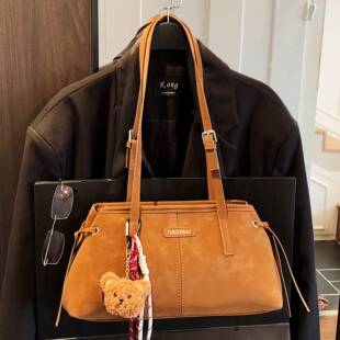 官方正品高颜值轻奢包包女2025冬季新款时尚复古小众通勤单肩包休