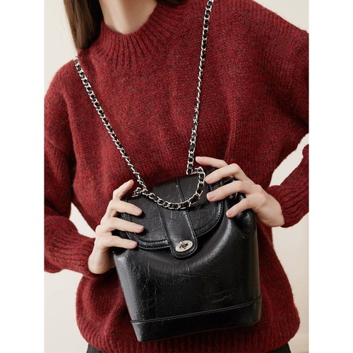 官方正品特价2025小众小香风链条包牛皮大容量复古单肩斜挎水桶包