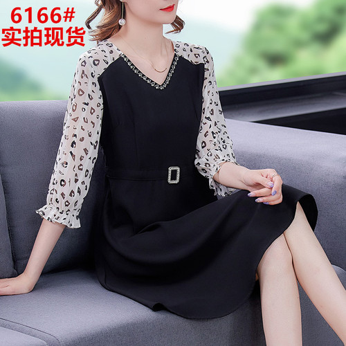 梦可儿服饰 MKEFS6166 整款下架