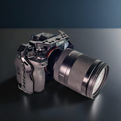 适用于索尼微单a7m4相机兔笼a7m3 a7s3 a92 a7r3竖拍快装板