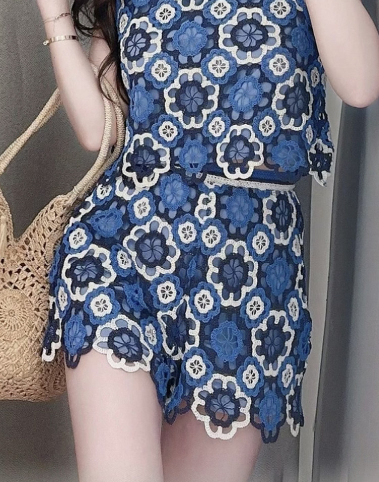 正品2024春夏针织镂空勾花纯棉高腰微喇裙裤短裤女MFPSH00565