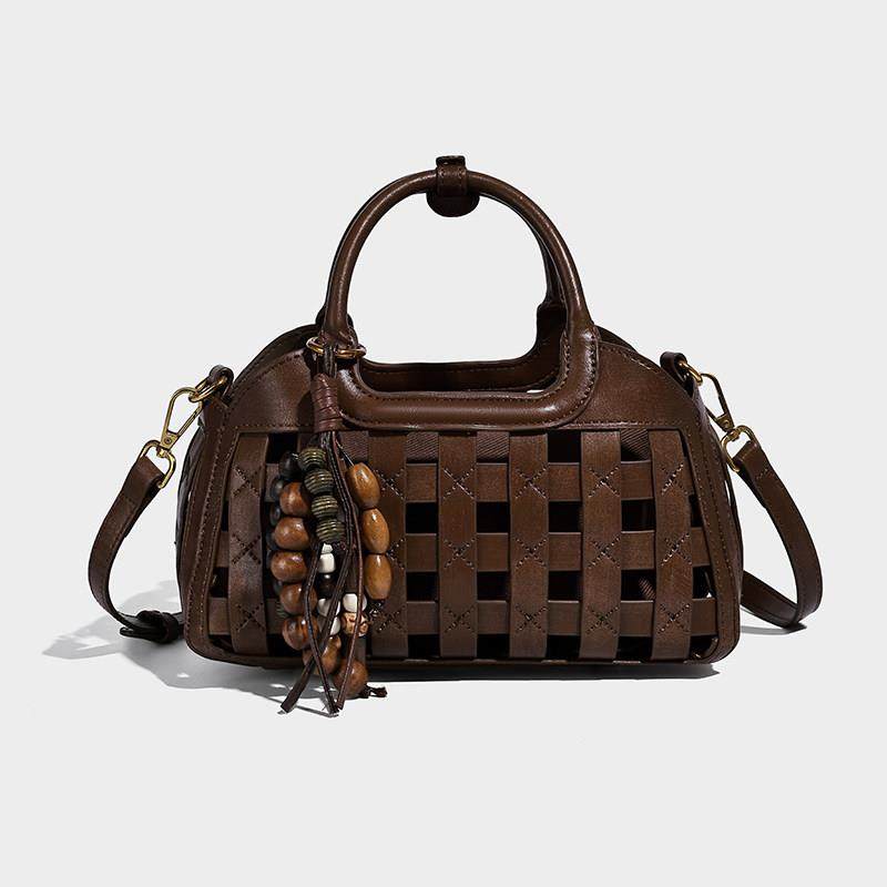 天锚国际秋冬百搭手工编织波士顿手提包女2026新款真皮单肩斜挎包,箱包皮具/热销女包/男包,小方包,淘宝优惠券,粉丝福利购,淘宝优惠卷