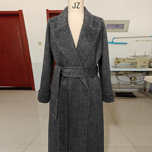 骆驼绒围巾加厚冬季高端灰白黑色双面羊绒大衣保暖毛呢外套女