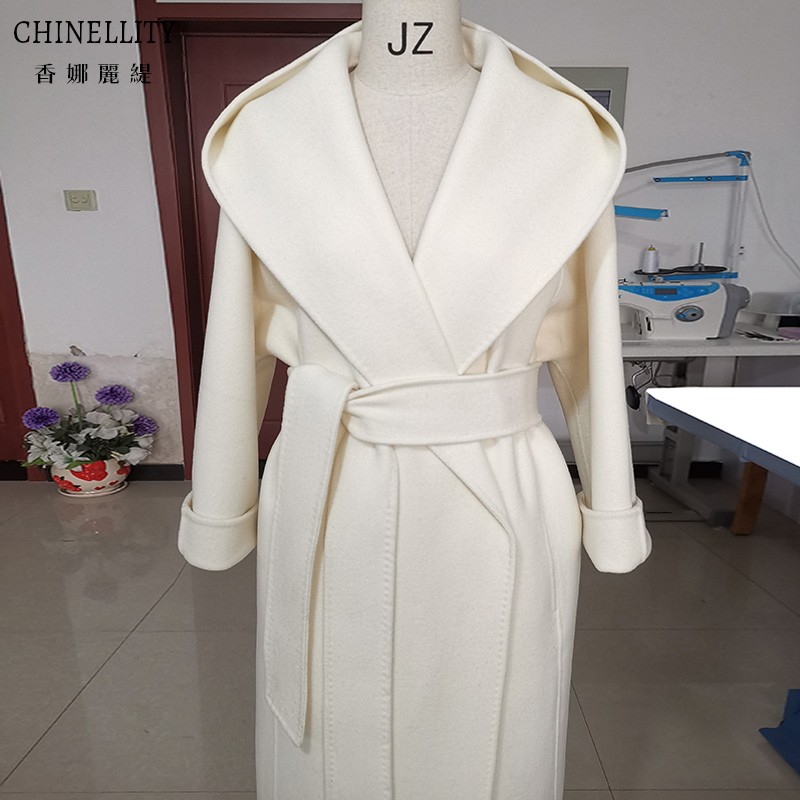 加厚保暖黑色红色连帽大衣中长款