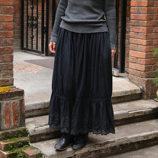 inLESS | GASA Nichinichiyaya Gathered lace纯棉褶皱蕾丝长裤女