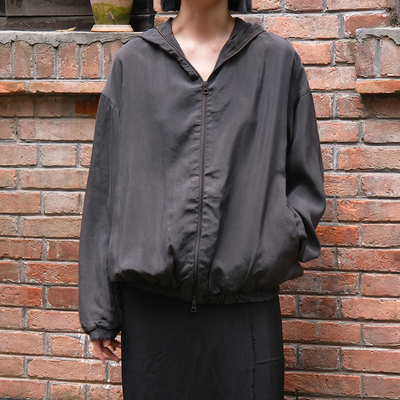 Gabriela coll garments 8折 NO.216 连帽外套女 折扣款