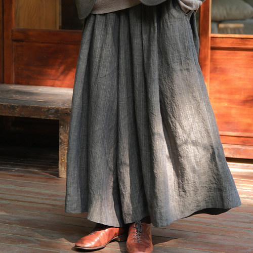 inLESS | 屿麻纪 isola e lino 条纹亚麻裙裤