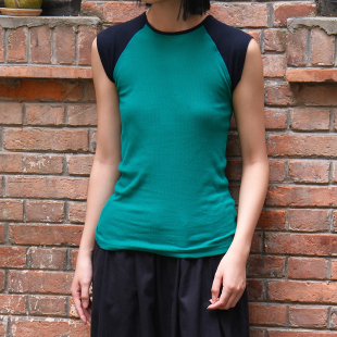 【SALE】Baserange GENE 纯棉拼色背心上衣女