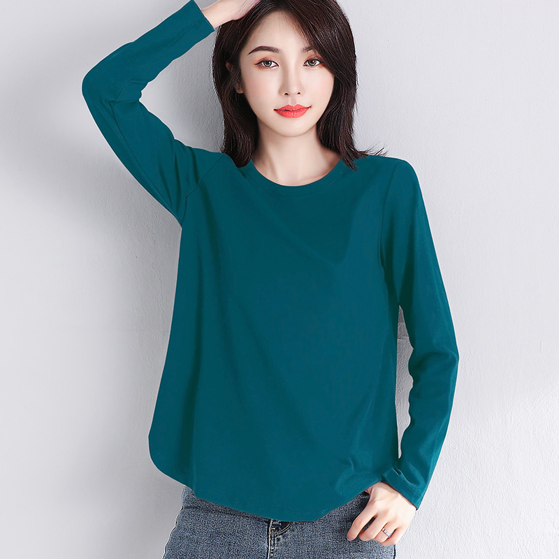宽松圆领不规则下摆长袖t恤女