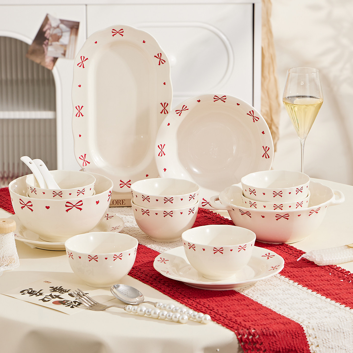 奶油风碗碟套装碗盘套装家用餐具套装乔迁新居新婚餐具新婚礼物,餐饮具,碗,淘宝优惠券,粉丝福利购,淘宝优惠卷