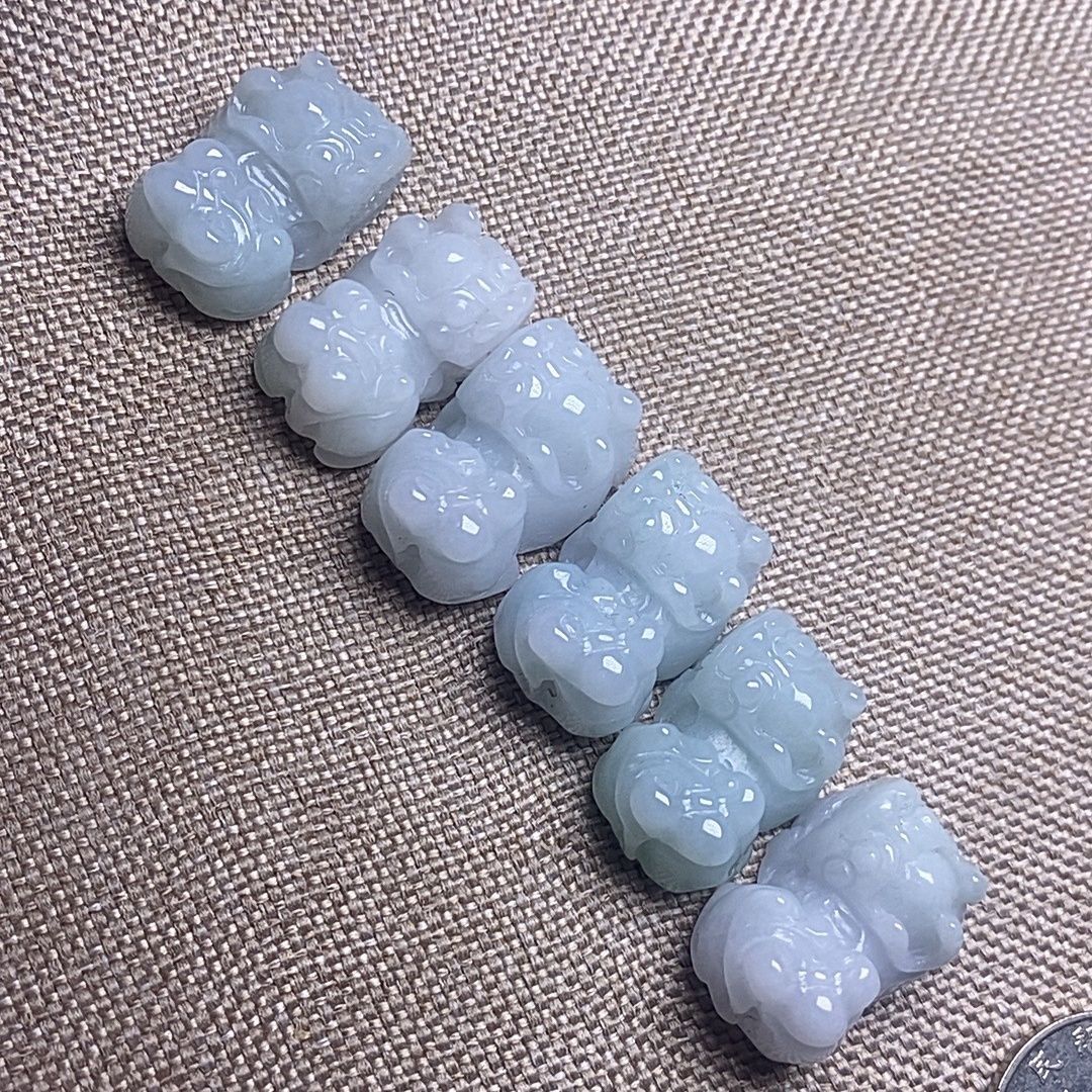 真玉翡翠通孔貔貅可手链脚链吊坠配饰玉石貔貅手工雕刻貔貅手链