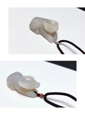 D1542# 天然和田玉烟紫老矿料俏黄糖桂花糕福牛吊坠 配证书