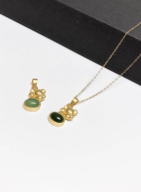 D326# 天然和田玉碧玉精工镶嵌属你有钱吊坠 18.8*10*9.5mm