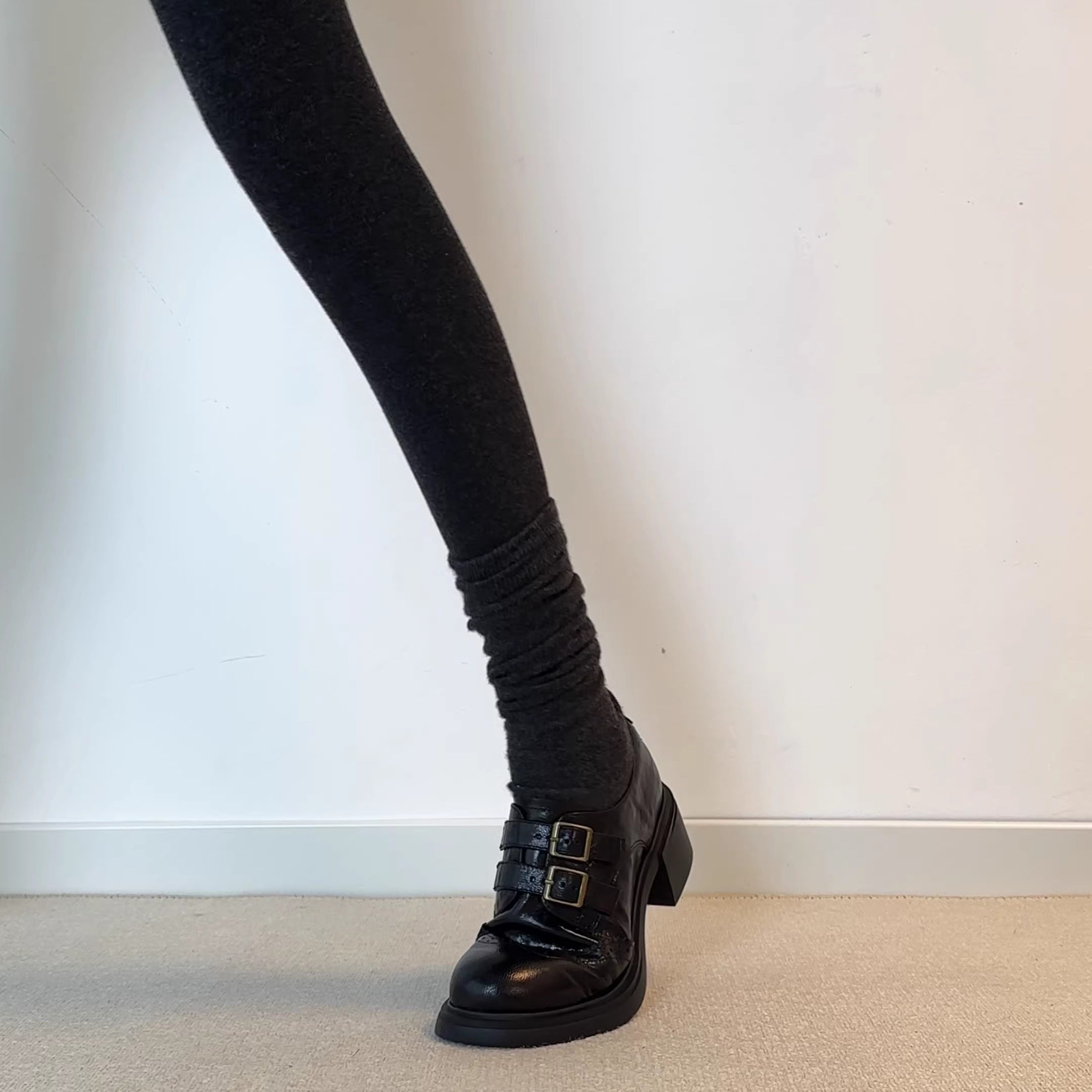 六鹿 复古英伦风皮带扣乐福鞋女黑色圆头低跟百搭一脚蹬小皮鞋,女鞋,乐福鞋（豆豆鞋）,淘宝优惠券,粉丝福利购,淘宝优惠卷