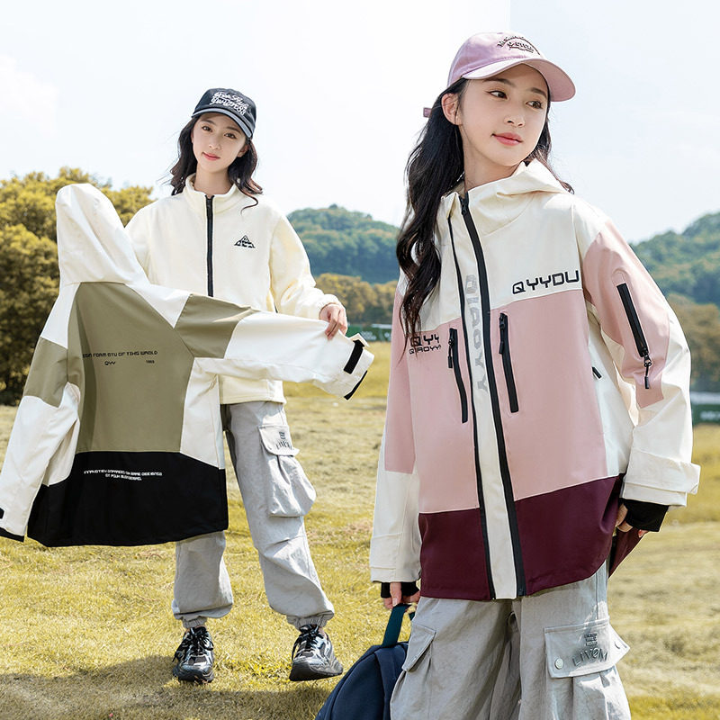 女童秋冬外套2026新款 户外冲锋衣外套洋气中大童加厚摇粒绒套装