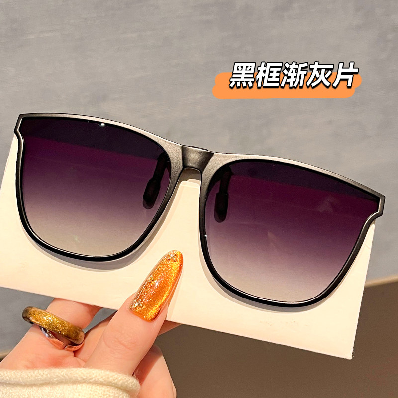 超轻墨镜女款夹片近视眼镜开车驾驶专用太阳镜防晒偏光防紫外线潮