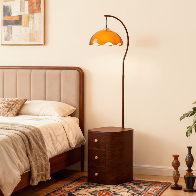 中古风卧室床头柜台灯一体落地灯置物架客厅沙发边复古氛围感台灯,家装灯饰光源,置物功能落地灯,淘宝优惠券,粉丝福利购,淘宝优惠卷