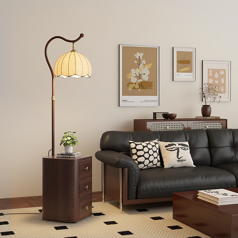 法式中古风客厅沙发边置物落地灯