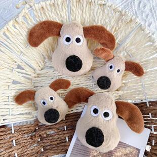 网红掌门狗毛绒胸针可爱卡通ins大耳狗公仔鞋扣包包挂件衣服配饰