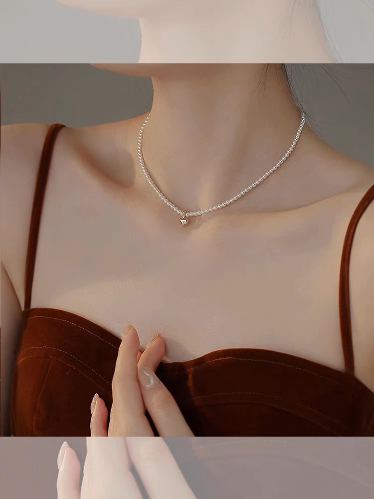 新加坡【frica梵罗珂】法式轻奢爱心小米粒珍珠项链女锁骨链