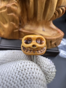 老驼骨骷髅尸陀林欢喜之王顶珠腰珠,文玩配饰百香星月佛手金刚猴