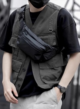 法国Cavi KIong斜挎包街头潮流男士包单肩斜挎包旅行防水休闲胸包