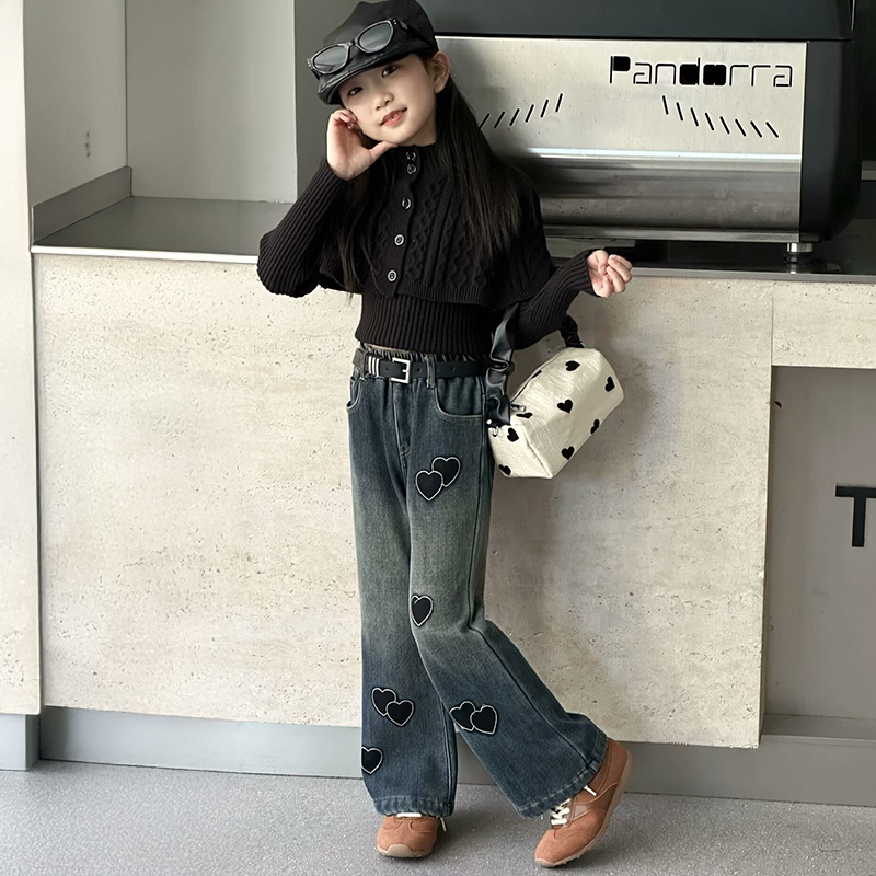女童牛仔裤春秋款爱心喇叭裤