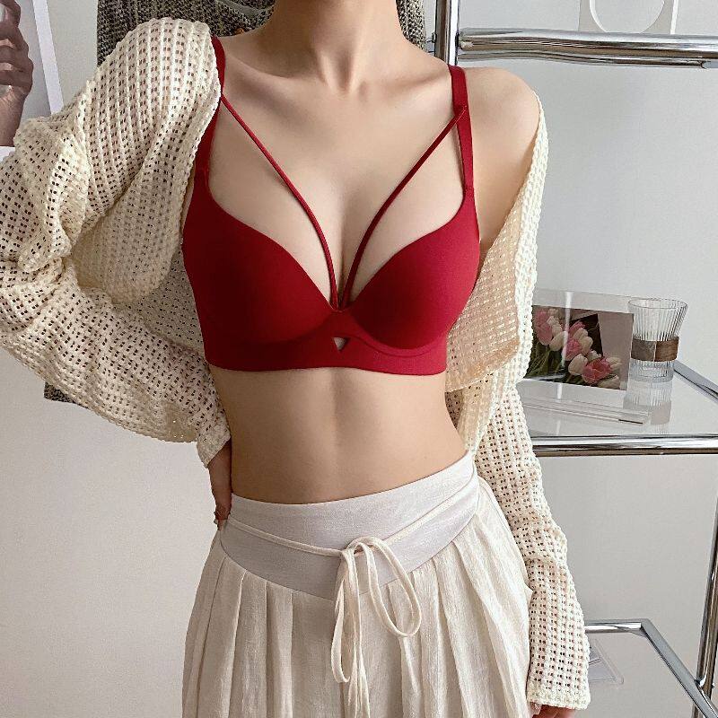 维多利亚经典纯欲无痕一片式文胸薄款大胸显小胸聚拢无钢圈内衣女