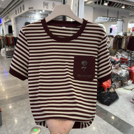 时尚妈妈装圆领条纹短袖T恤2025夏装新款洋气减龄半袖小衫中老年