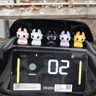 电动车装饰车载无牙仔立体装饰公仔摆件九号电瓶车尾部可爱小配饰