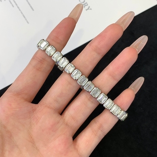 祖母绿切割莫桑石手链女1克拉满钻925纯银镀白金方形仿钻石手镯