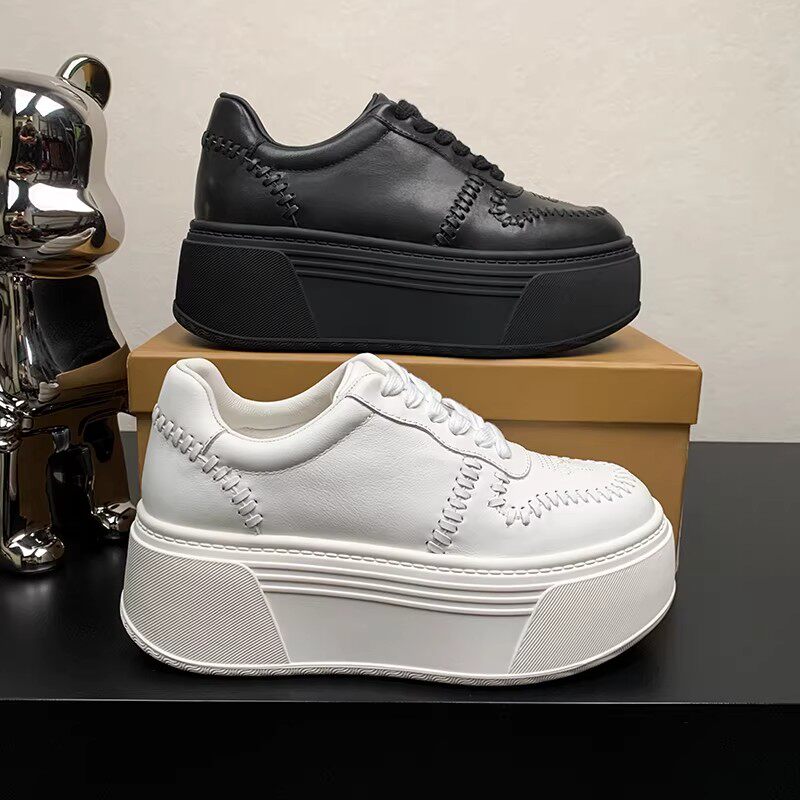 欧货真皮增高小白鞋女2026年春季新款欧洲站巨好看编织厚底松糕鞋