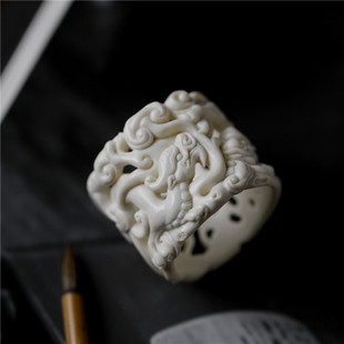 苍龙教子尚美伯爵扳指原创手工雕刻根付戒指盖置文玩男士射箭大拇