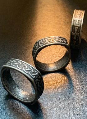 方形系列-古法钛钢复古重工戒指