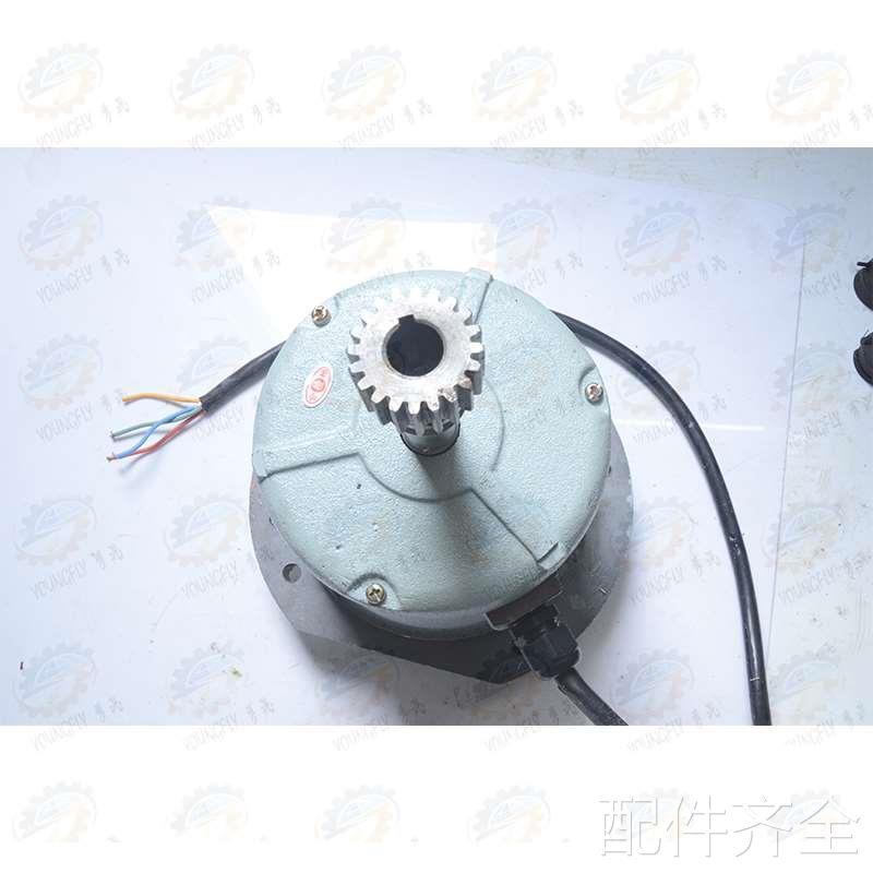 配件沈阳三友电机产沈阳 安阳CW61100B车床用溜板箱走刀电机JCO2-