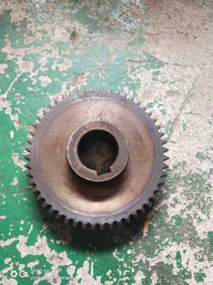 上海台重龙门铣动力头齿轮Z52内孔35键槽12 /M2.5 机床配件机床铣