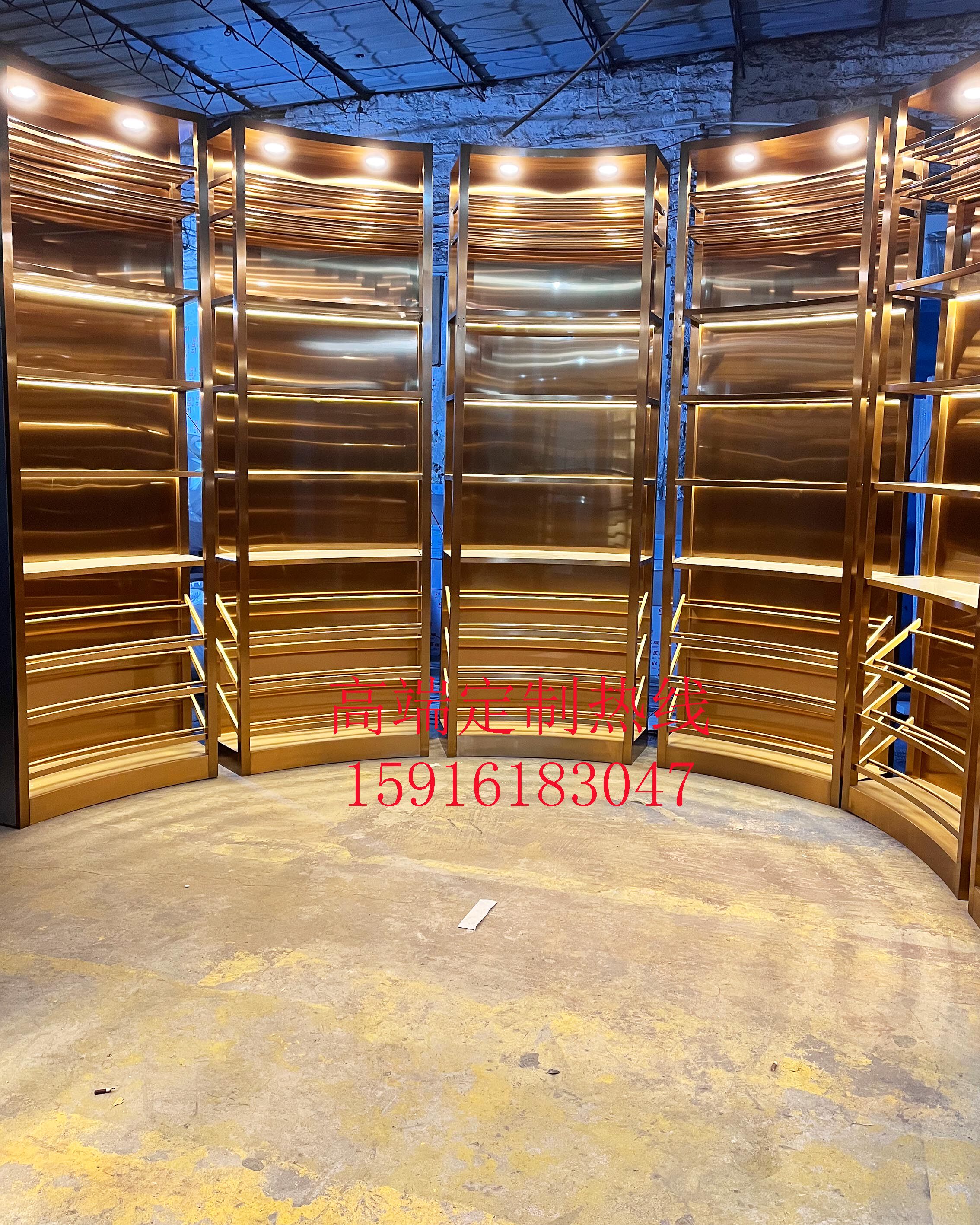 轻奢弧形不锈钢酒柜定制上海恒温酒窖玫瑰金酒架酒庄不锈钢展示柜