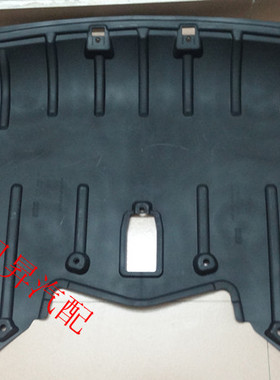 适用于宝马X6 E71 X5 E70 30 40 45 48 D I 发动机下护板 前