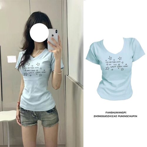 V领美式百搭正肩印花短袖T恤2025设计夏季修身显瘦新款辣妹上衣