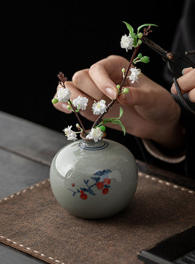 哥窑复古小花瓶水培绿萝插花器