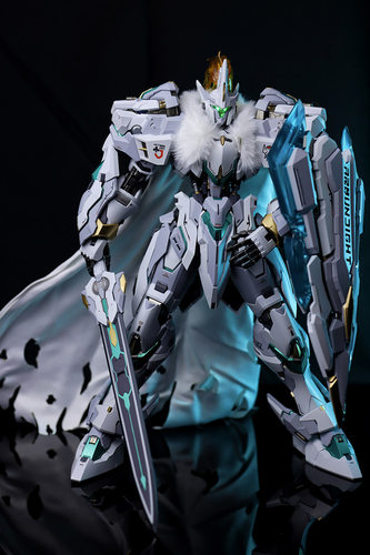 模寿湖中骑士机甲毛领铁丝披风